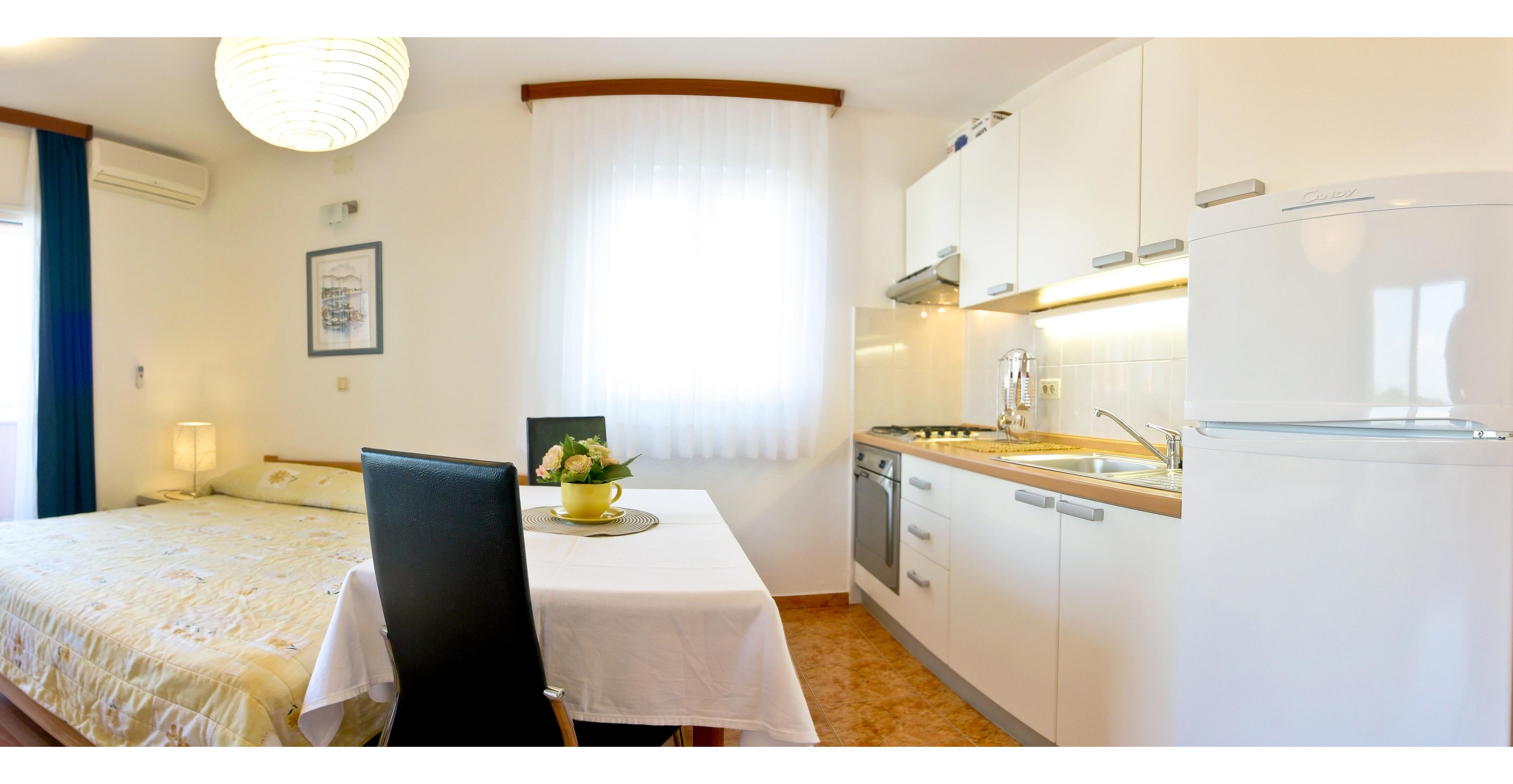 סופטאר Villa Midea מראה חיצוני תמונה