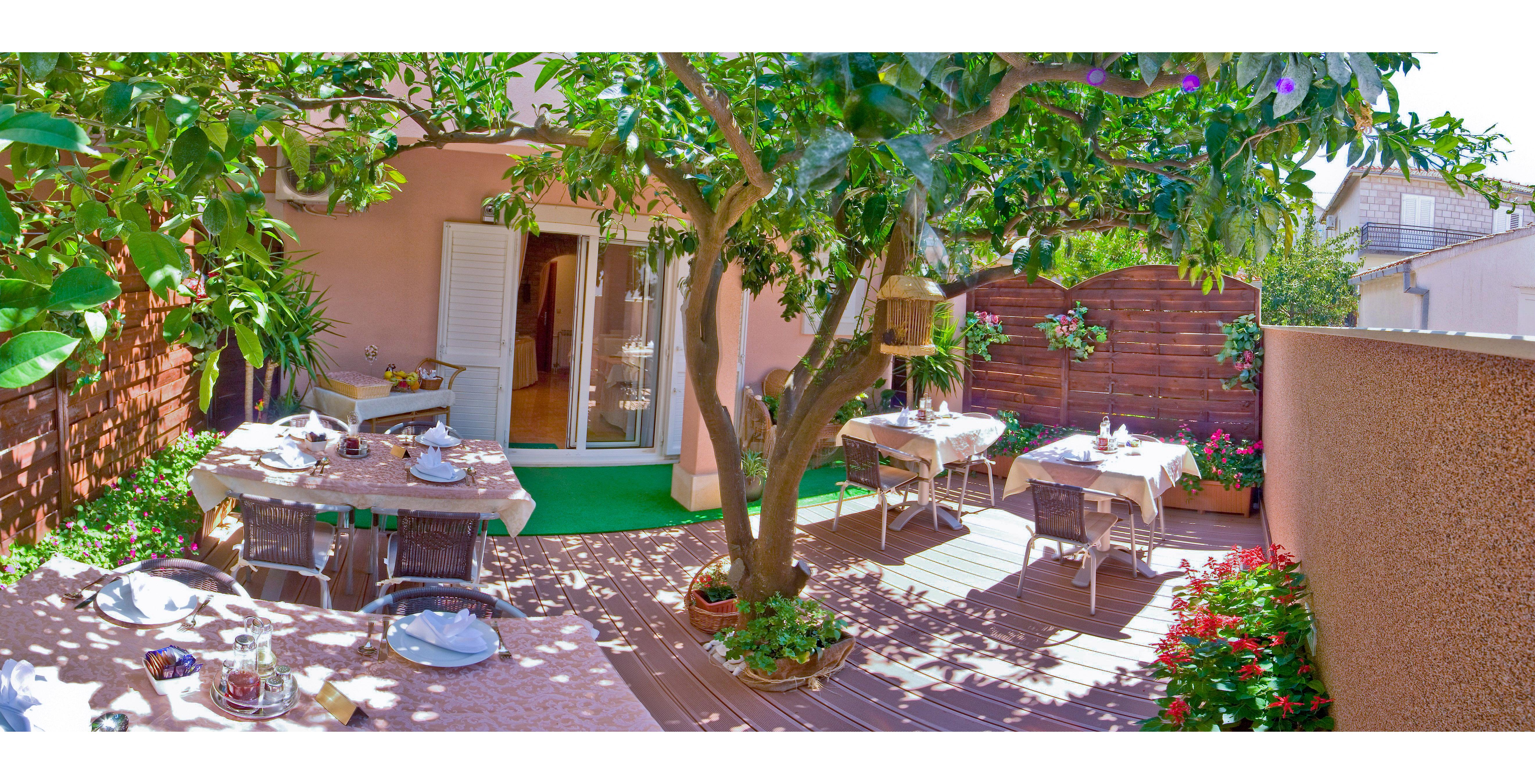 סופטאר Villa Midea מראה חיצוני תמונה