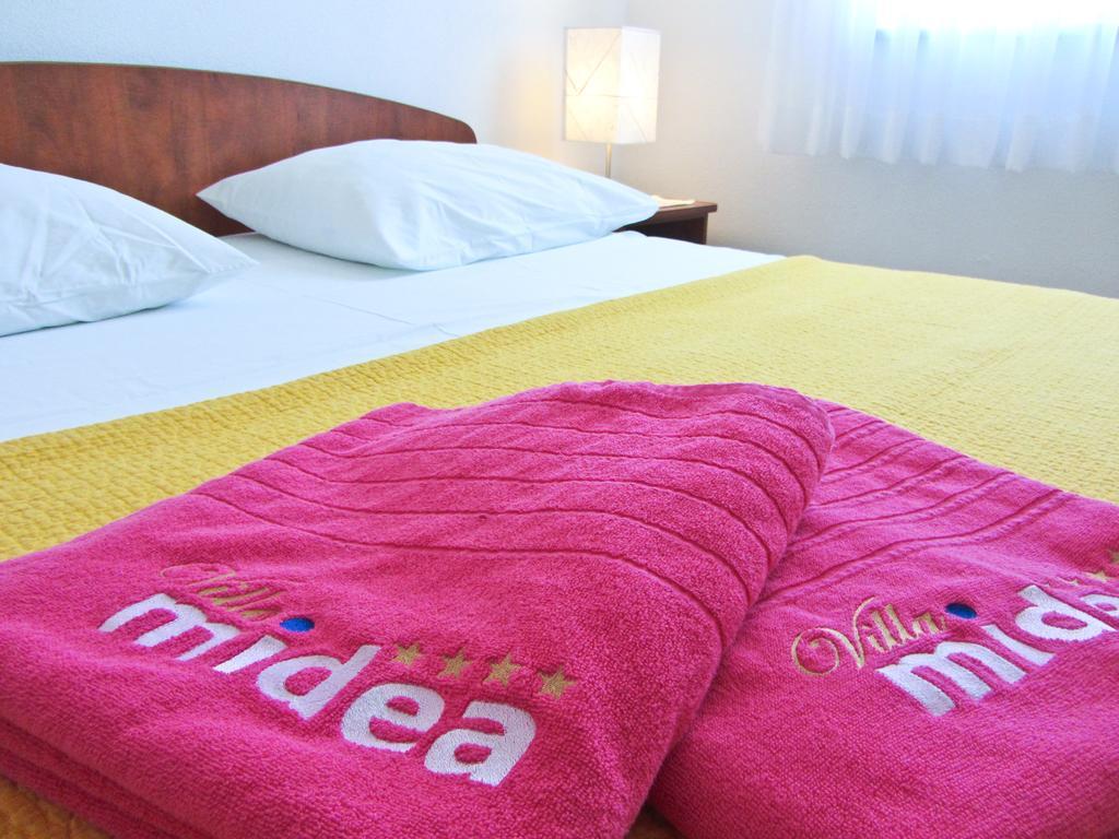 סופטאר Villa Midea מראה חיצוני תמונה